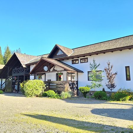 Clematis House Villa Voronet Exterior photo