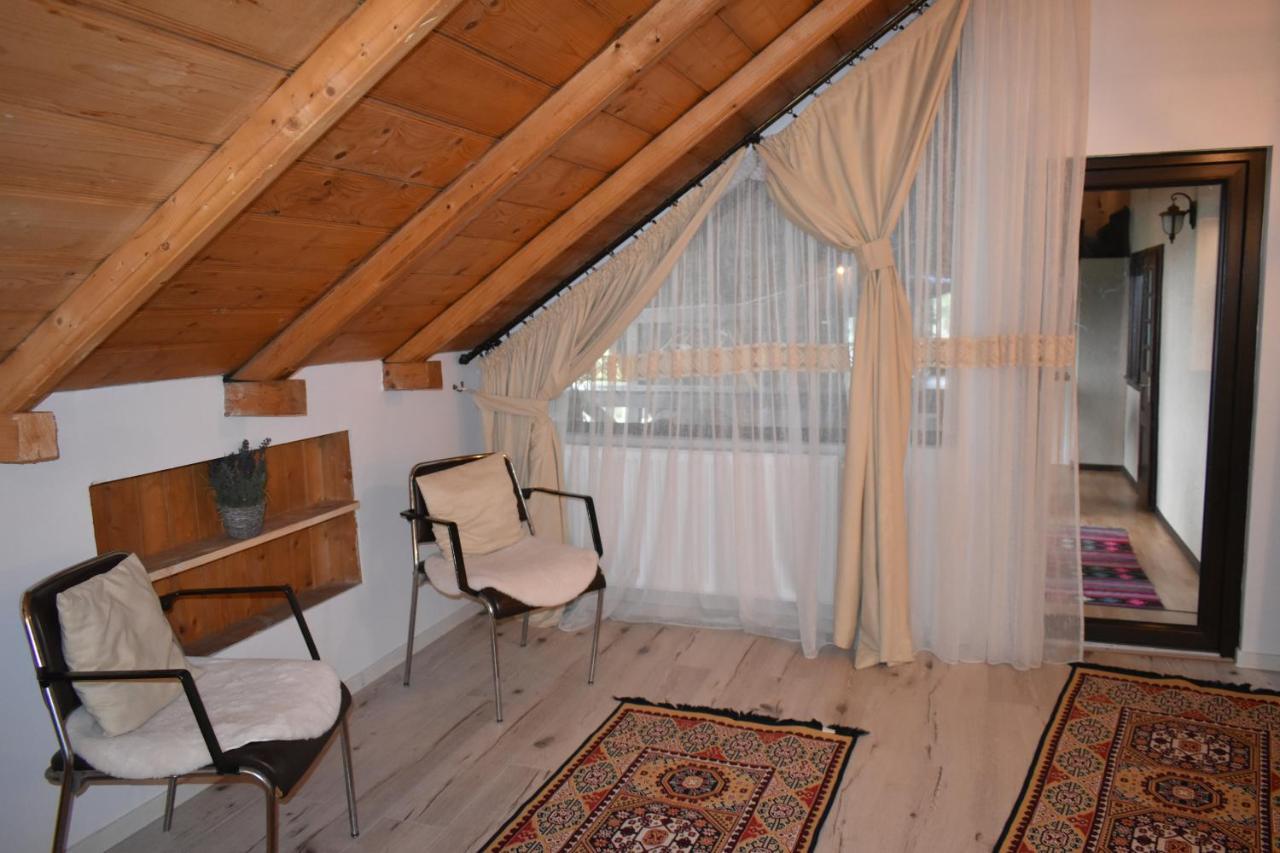 Clematis House Villa Voronet Exterior photo